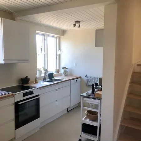 Lovely House By The & Shopping 别墅 *